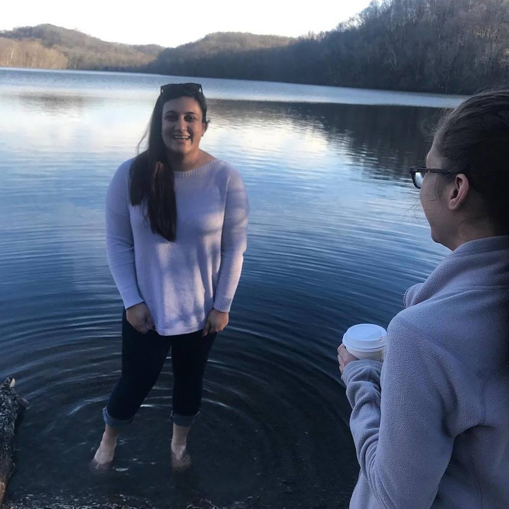 Meet your Posher, Lea